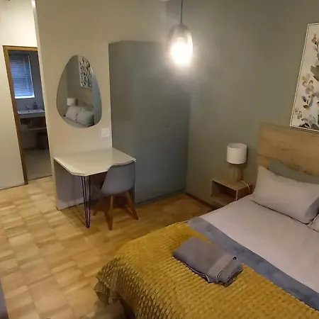 Bellville Self Catering Cape Town Exterior photo